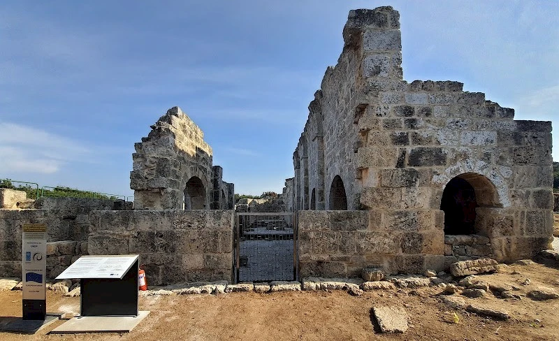 Archäologische Stätte Afendrika: Byzantinische Kirchen