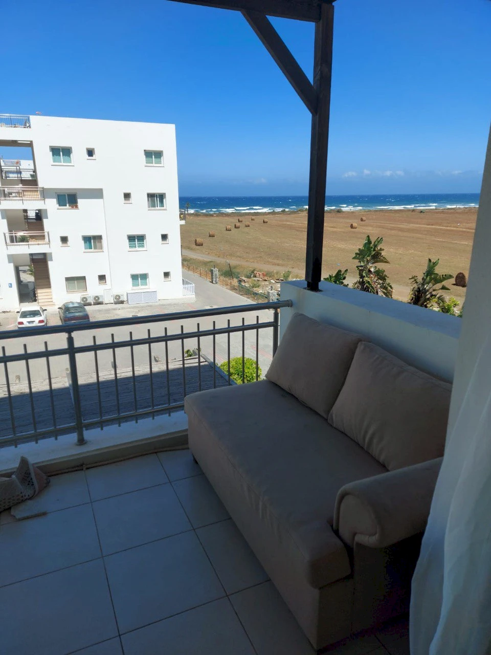 2+1 Wohnung mit Meerblick, Gaziveren