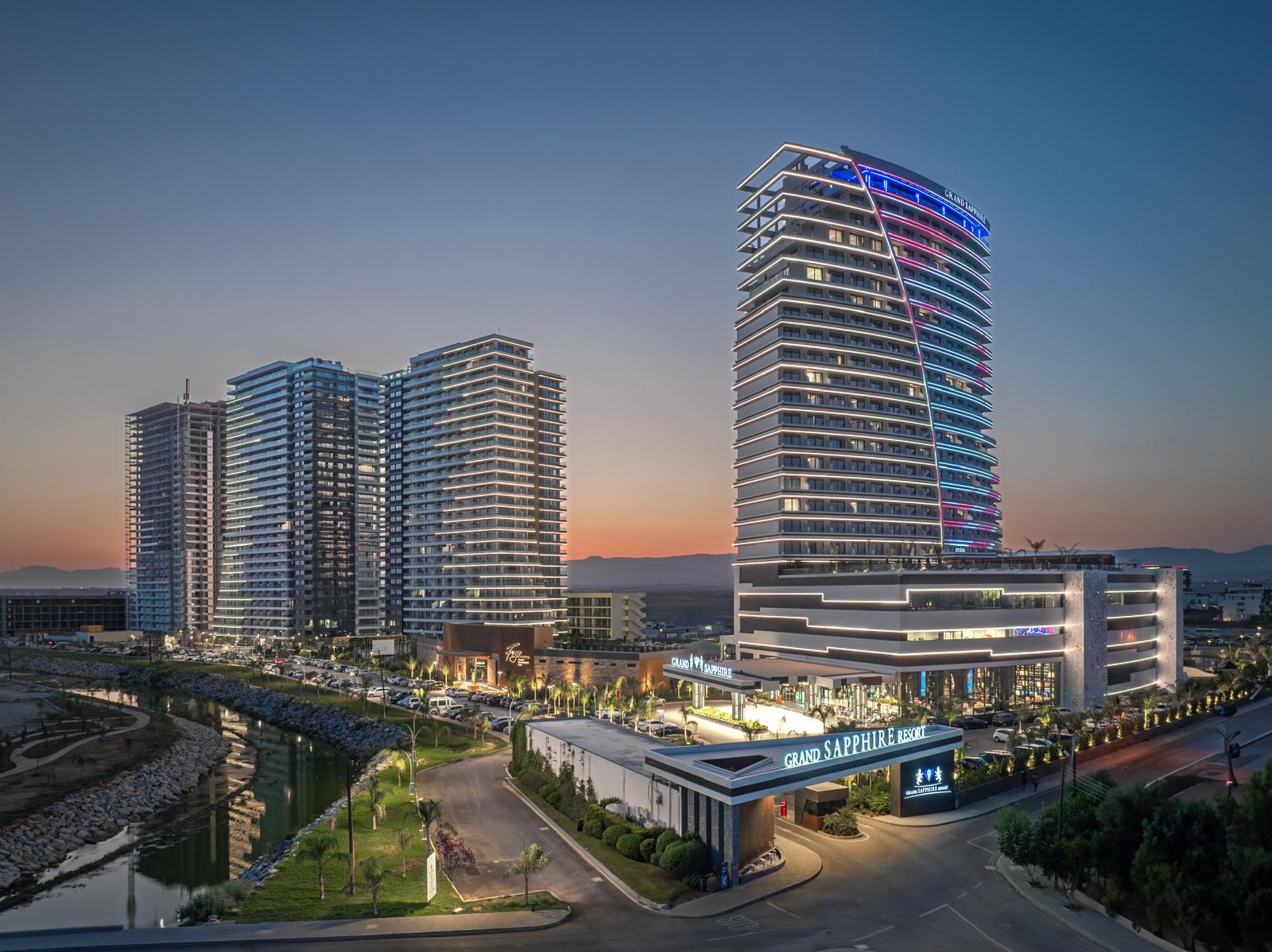 Luxuriöse 2+1 Wohnung Grand Sapphire Resort | İskele